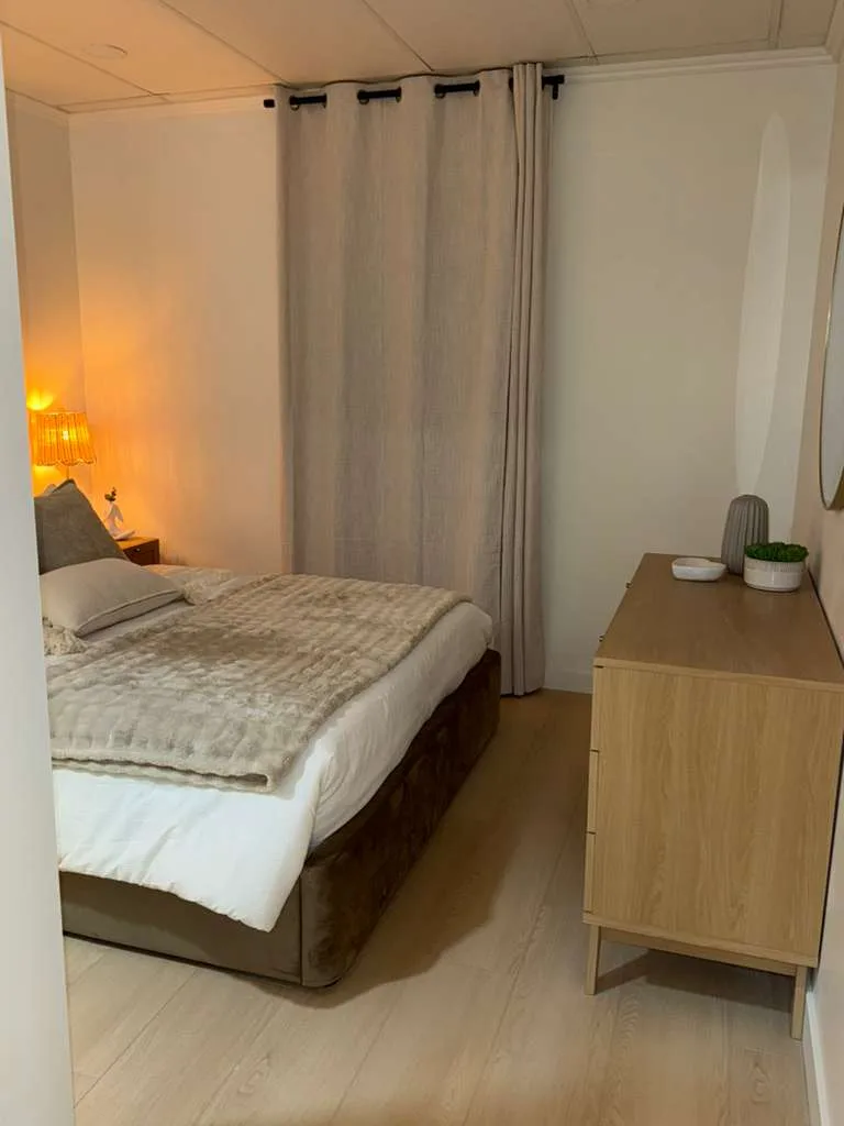 Tranquil Bedroom Retreat